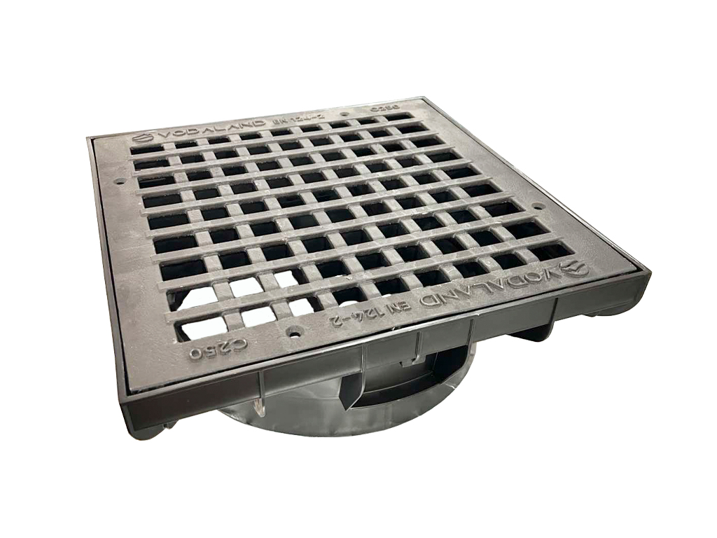 Set cadru cu grătar pluvial din fontă în grilă (403X403XH150mm) pentru țeava PVC cu diametru 315mm, clasa de sarcini C250